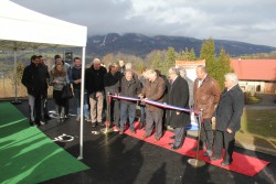 Couper de ruban lors de l'inauguration du Coteau de Menthonay