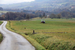 Dépose des poteaux route du Murger